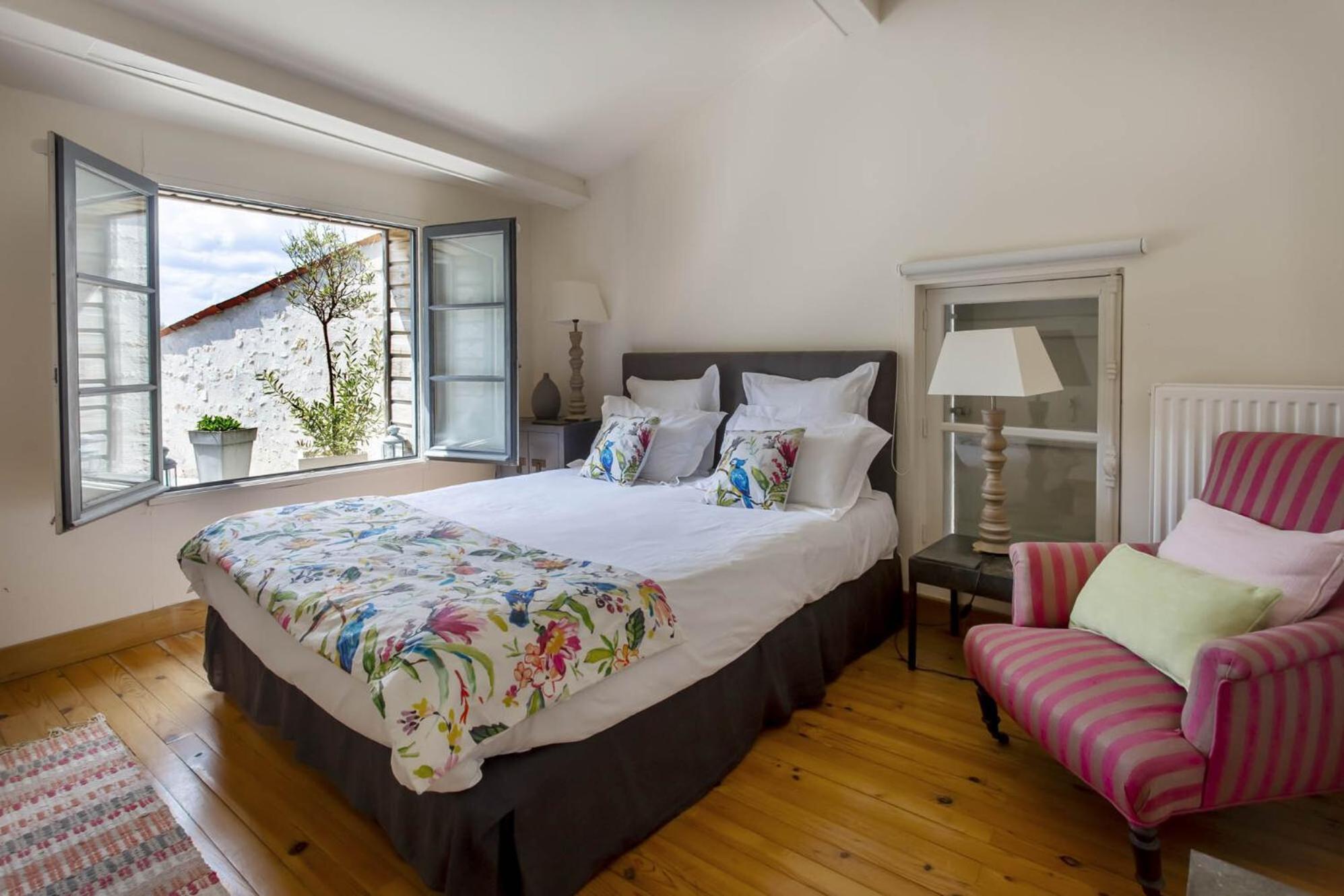 Quai 3 Loft Moderne Et Lumineux Les Pieds Dans L'Eau Apartment Jarnac Exterior photo